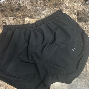 Nike dri-fit black shorts size M